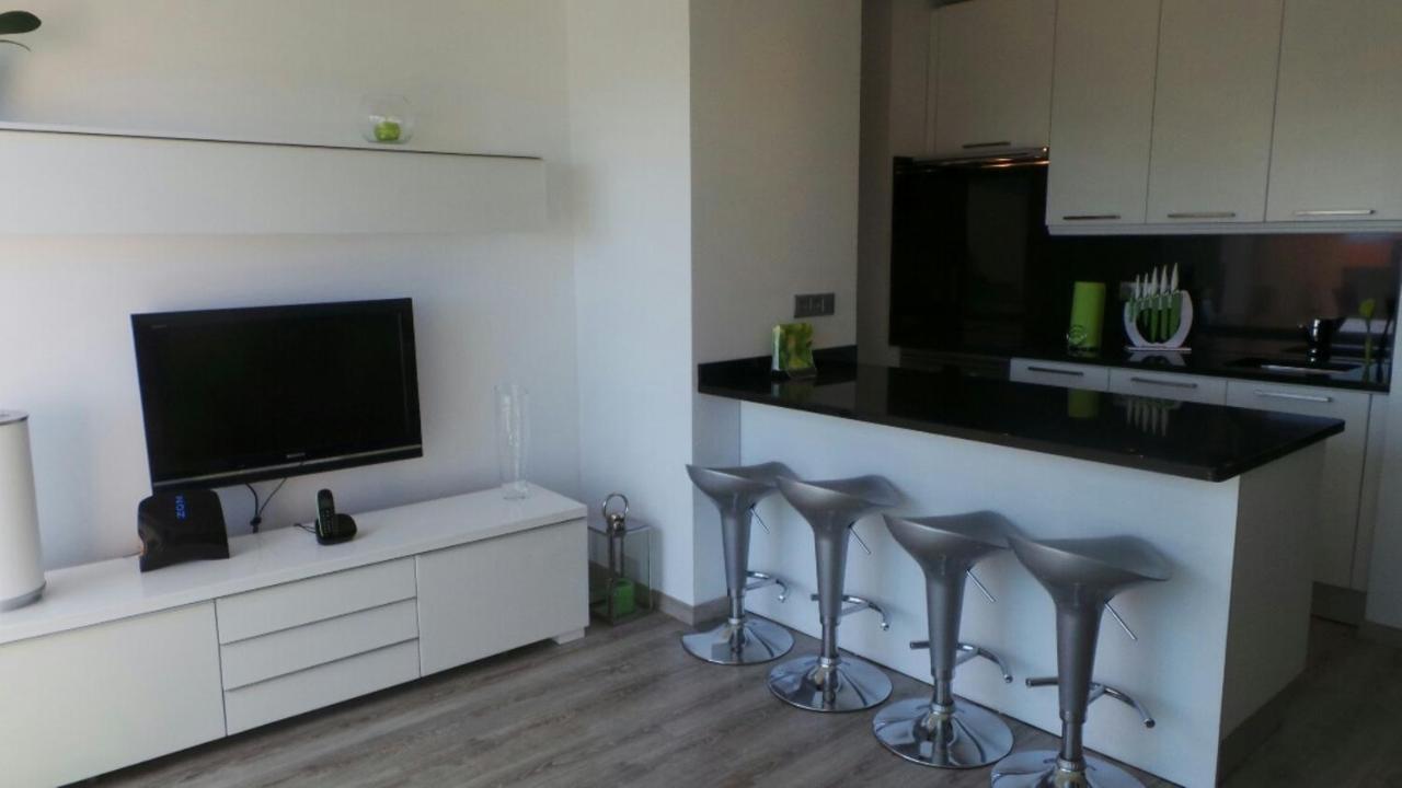 Ventur Balcony Apartment Caniço Стая снимка